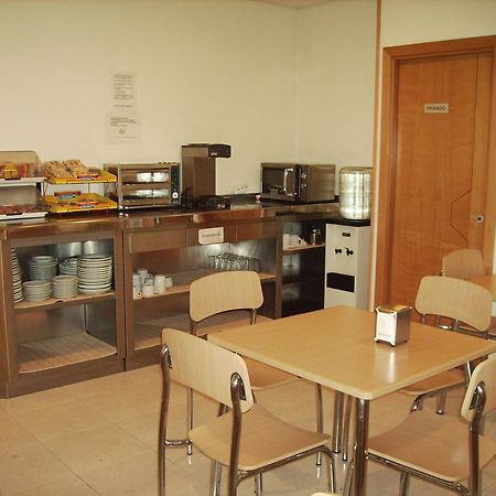 Hostal El Val Alcalá de Henares Étterem fotó